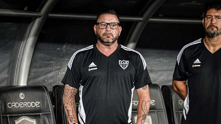 Mohamed y el reto de levantar a unos Pumas moribundos